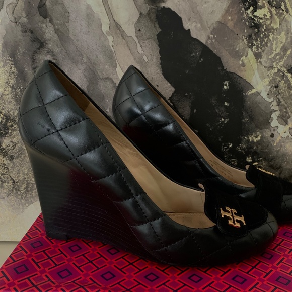 Tory Burch Heels - Picture 2 of 6
